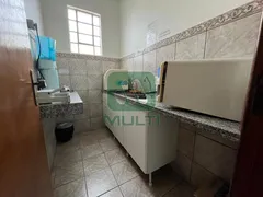 Casa com 1 Quarto para alugar, 133m² no Luizote de Freitas, Uberlândia - Foto 8