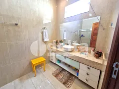 Casa com 3 Quartos à venda, 349m² no Santa Mônica, Uberlândia - Foto 18