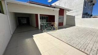 Casa com 3 Quartos à venda, 125m² no Perequê, Porto Belo - Foto 2