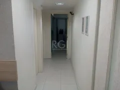 Casa Comercial com 7 Quartos à venda, 245m² no Glória, Porto Alegre - Foto 9