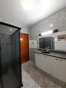 Casa com 3 Quartos para alugar, 220m² no Centro, Anápolis - Foto 8