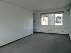 Conjunto Comercial / Sala para alugar, 38m² no Santa Cecília, Porto Alegre - Foto 3