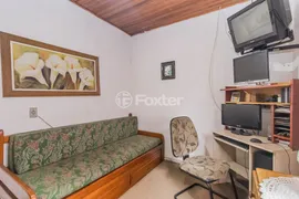 Casa com 3 Quartos à venda, 234m² no Vila Nova, Porto Alegre - Foto 16