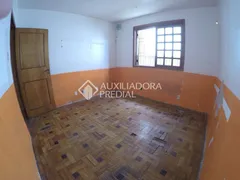 Casa com 4 Quartos à venda, 195m² no Jardim Itú Sabará, Porto Alegre - Foto 13