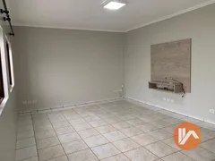 Casa com 3 Quartos à venda, 220m² no Jardim Ouro Verde, Ourinhos - Foto 5