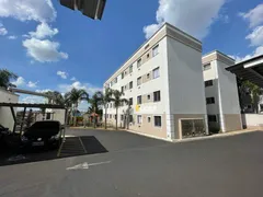Apartamento com 2 Quartos para alugar, 48m² no Chácaras Tubalina E Quartel, Uberlândia - Foto 1