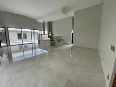 Casa de Condomínio com 3 Quartos à venda, 310m² no Residencial Portal dos Oitis, Araraquara - Foto 2