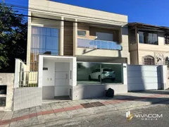 Casa com 4 Quartos à venda, 263m² no Roçado, São José - Foto 1