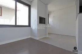 Apartamento com 2 Quartos à venda, 60m² no Passo da Areia, Porto Alegre - Foto 4