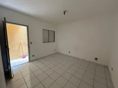 Apartamento com 2 Quartos para alugar, 40m² no Cambuci, São Paulo - Foto 2