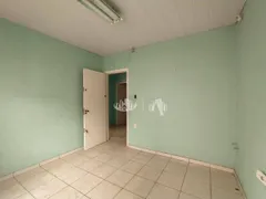 Casa Comercial com 2 Quartos para venda ou aluguel, 117m² no Centro, Londrina - Foto 8