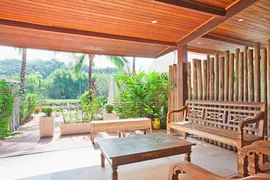 Casa com 4 Quartos para alugar, 300m² no Frade, Angra dos Reis - Foto 2