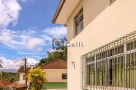 Casa com 3 Quartos à venda, 258m² no Bingen, Petrópolis - Foto 2