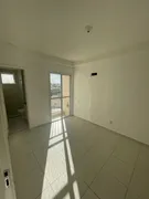 Apartamento com 3 Quartos para alugar, 80m² no Morada do Sol, Teresina - Foto 8
