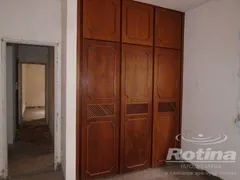 Casa com 4 Quartos à venda, 372m² no Morada da Colina, Uberlândia - Foto 14