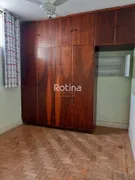 Casa Comercial com 4 Quartos à venda, 242m² no Centro, Uberlândia - Foto 17