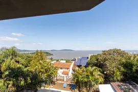 Casa com 3 Quartos à venda, 622m² no Setimo Ceu, Porto Alegre - Foto 31