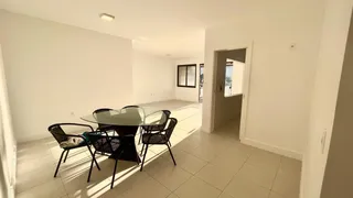 Apartamento com 3 Quartos para alugar, 115m² no Jurerê, Florianópolis - Foto 3
