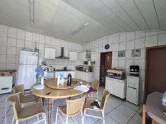 Casa com 3 Quartos à venda, 173m² no Sitio Cercado, Curitiba - Foto 12