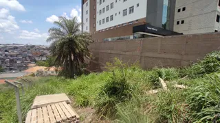 Terreno / Lote / Condomínio para alugar, 753m² no Cabral, Contagem - Foto 8