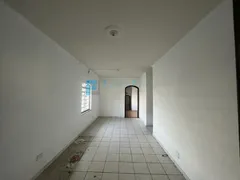 Casa com 3 Quartos para alugar, 1000m² no Arujamérica, Arujá - Foto 12