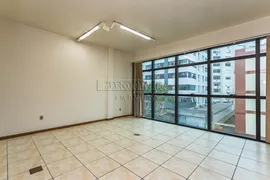 Prédio Inteiro à venda, 980m² no Floresta, Porto Alegre - Foto 2