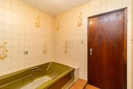 Casa com 4 Quartos para venda ou aluguel, 412m² no Cristo Rei, Curitiba - Foto 62