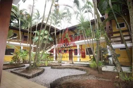 Casa Comercial com 26 Quartos à venda, 1800m² no Praia do Lazaro, Ubatuba - Foto 1