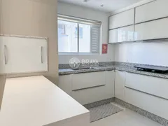 Apartamento com 3 Quartos para alugar, 150m² no Centro, Balneário Camboriú - Foto 10