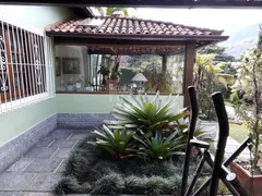 Casa com 3 Quartos à venda, 177m² no Retiro, Petrópolis - Foto 2