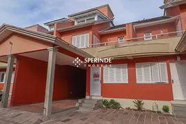 Casa de Condomínio com 3 Quartos para alugar, 260m² no Cristal, Porto Alegre - Foto 1