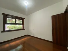 Casa Comercial com 3 Quartos para alugar, 210m² no Santo Antônio, Belo Horizonte - Foto 20