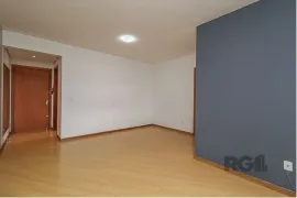 Apartamento com 3 Quartos à venda, 97m² no Chácara das Pedras, Porto Alegre - Foto 2