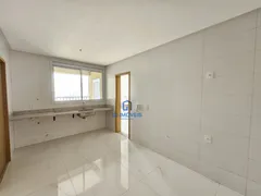 Apartamento com 3 Quartos à venda, 180m² no Jardim Goiás, Goiânia - Foto 3