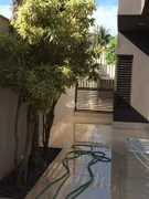 Casa com 3 Quartos à venda, 491m² no Parque Residencial Alcântara , Londrina - Foto 25