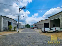 Galpão / Depósito / Armazém para alugar, 900m² no Guaxindiba, São Gonçalo - Foto 1