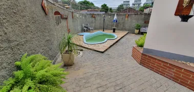 Casa com 3 Quartos à venda, 190m² no Colubandê, São Gonçalo - Foto 25