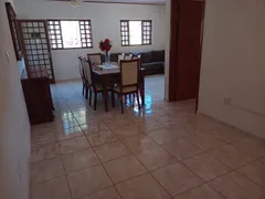 Fazenda / Sítio / Chácara com 2 Quartos para venda ou aluguel, 160m² no Registro, Taubaté - Foto 38