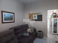 Casa com 3 Quartos à venda, 130m² no Jardim Europa, Uberlândia - Foto 2