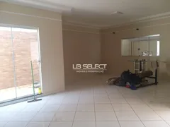 Casa com 3 Quartos à venda, 220m² no Cidade Jardim, Uberlândia - Foto 4