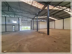 Galpão / Depósito / Armazém para alugar, 900m² no Arembepe Abrantes, Camaçari - Foto 1