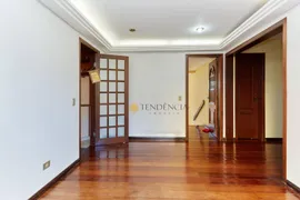 Casa com 3 Quartos à venda, 264m² no Guabirotuba, Curitiba - Foto 4