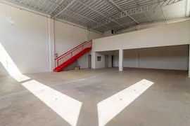 Loja / Salão / Ponto Comercial para alugar, 278m² no Jardim Carvalho, Porto Alegre - Foto 8