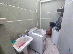 Sobrado com 3 Quartos à venda, 131m² no Capão Raso, Curitiba - Foto 25