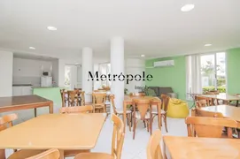 Apartamento com 2 Quartos à venda, 58m² no Jardim Carvalho, Porto Alegre - Foto 40