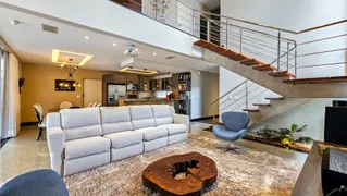 Casa de Condomínio com 5 Quartos à venda, 360m² no Loteamento Portal do Sol II, Goiânia - Foto 3