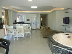 Apartamento com 3 Quartos para alugar, 100m² no Praia de Bombas, Bombinhas - Foto 3