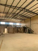Galpão / Depósito / Armazém à venda, 360m² no Segismundo Pereira, Uberlândia - Foto 4