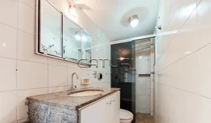 Casa com 4 Quartos para alugar, 255m² no Quebec, Londrina - Foto 15