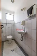 Prédio Inteiro para venda ou aluguel, 694m² no Nova Petrópolis, São Bernardo do Campo - Foto 24